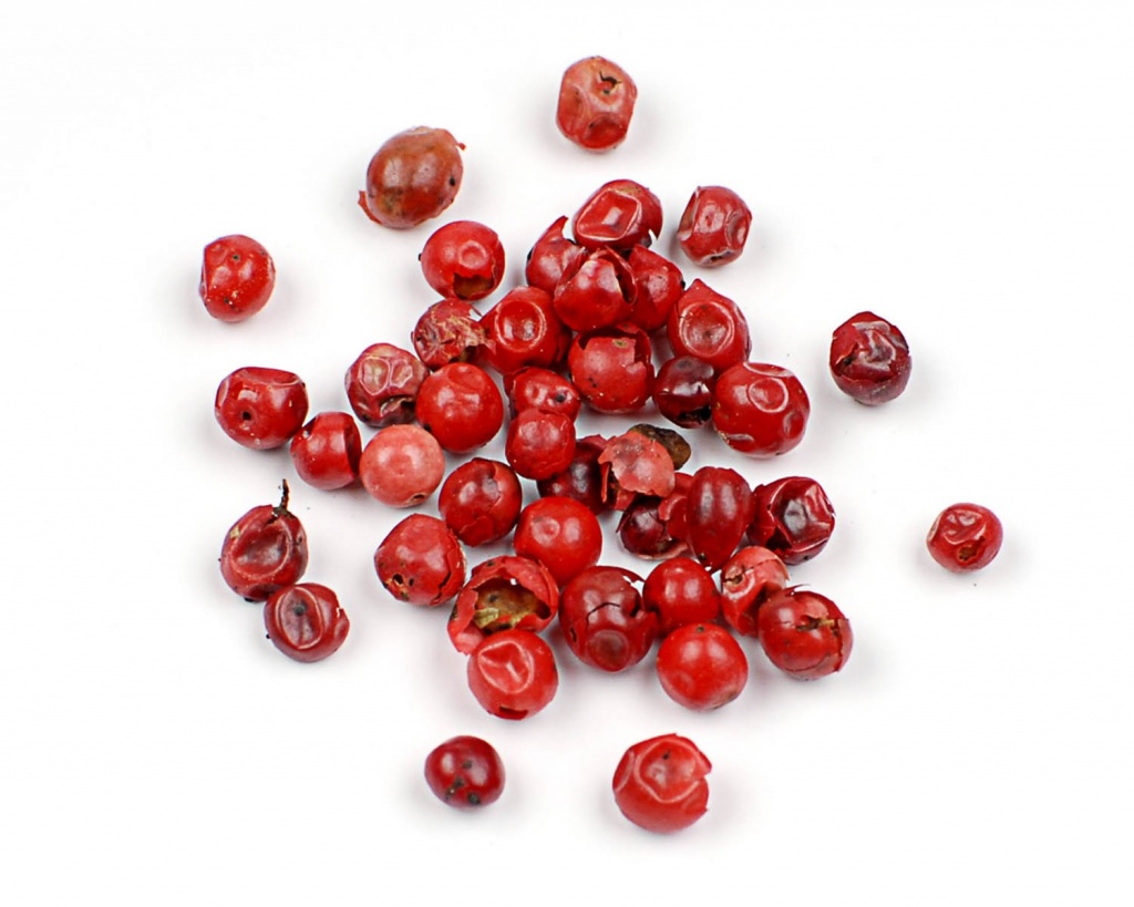 Ягоды розового перца