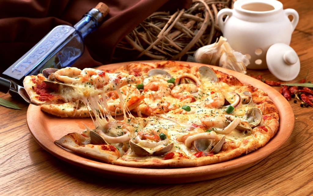 Food_Pizza_Pizza_with_Seafood_033332_.jpg