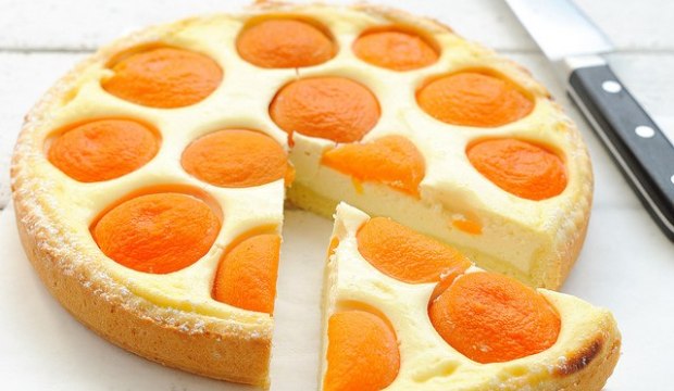 Sufle-tvorozhnoe-s-abrikosami.jpg